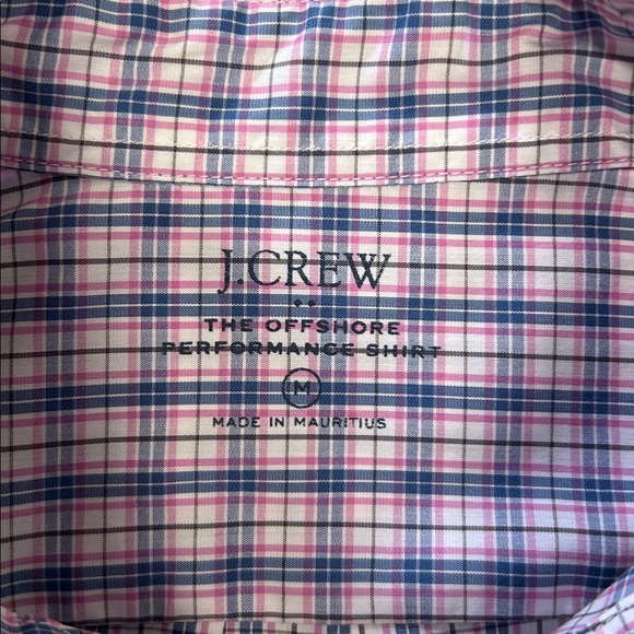 J. Crew Performance long sleeve button down collar shirt.  M - Picture 7 of 7